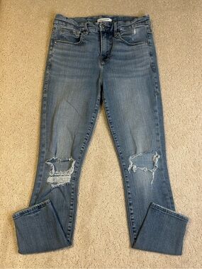 GOOD AMERICAN Good Legs Crop Straight Leg High Rise Distressed Jeans Size 2/26